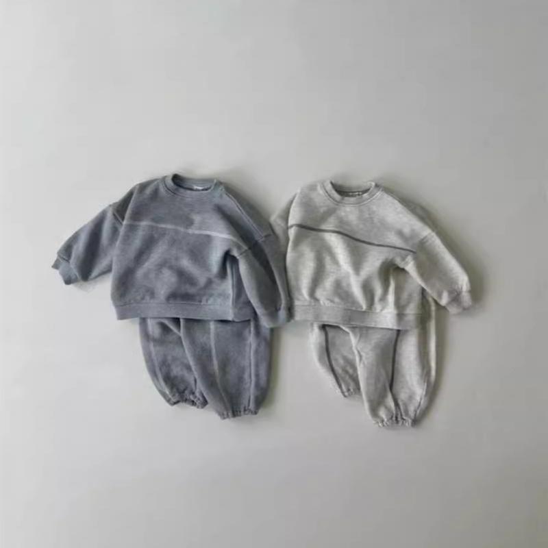 Running Gear Kids - 2025 ฤดูใบไม้ร่วงเด็กใหม่อเนกประสงค์ชุดกีฬาเด็กทารกเสื้อ + กางเกง 2 ชิ้นชุดผ้าฝ้ายเด็กผู้หญิงชุดลําลอง