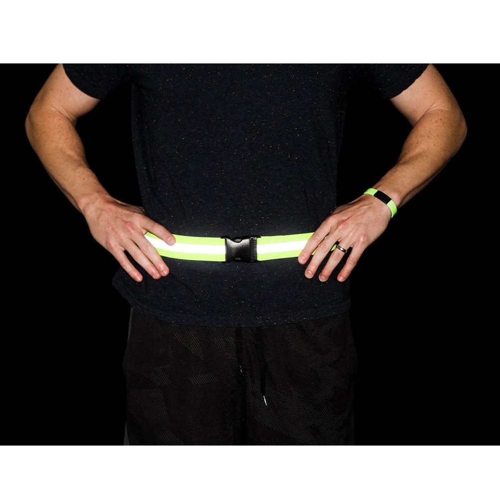 Running Gear Green - เข็มขัดสะท้อนแสงสีเขียวเรืองแสง 2 ชิ้น แบบยืดหยุ่น ปรับได้ อุปกรณ์นิรภัยสำหรับวิ่งกลางคืน