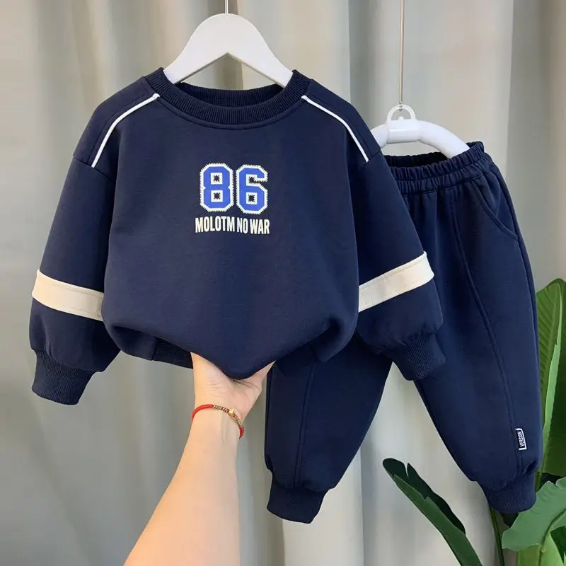 ชุดเสื้อผ้าเด็กผู้ชายฤดูใบไม้ผ - Running Gear Kids บทวิจารณ์และราคา