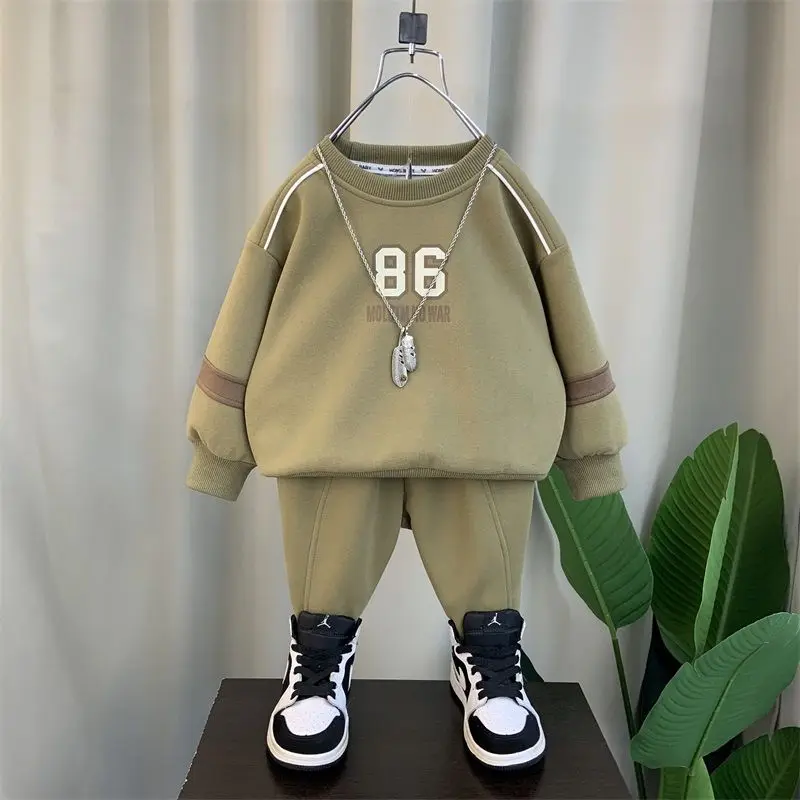 ชุดเสื้อผ้าเด็กผู้ชายฤดูใบไม้ผ - Running Gear Kids บทวิจารณ์และราคา