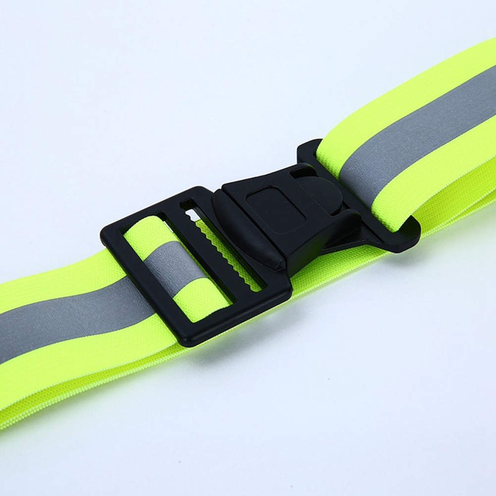 เข็มขัดสะท้อนแสงสีเขียวเรืองแส - Running Gear Green บทวิจารณ์และราคา